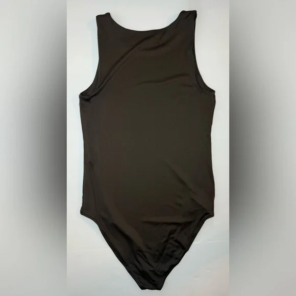 LOFT Versa 360 Knit Tank Bodysuit Brown Coconut Shell Sleeveless Size M - Picture 2 of 8